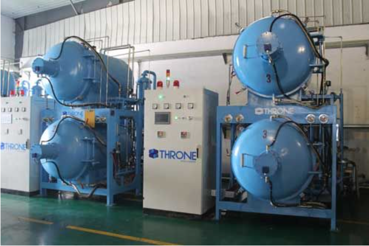 Vacuum drying furnace